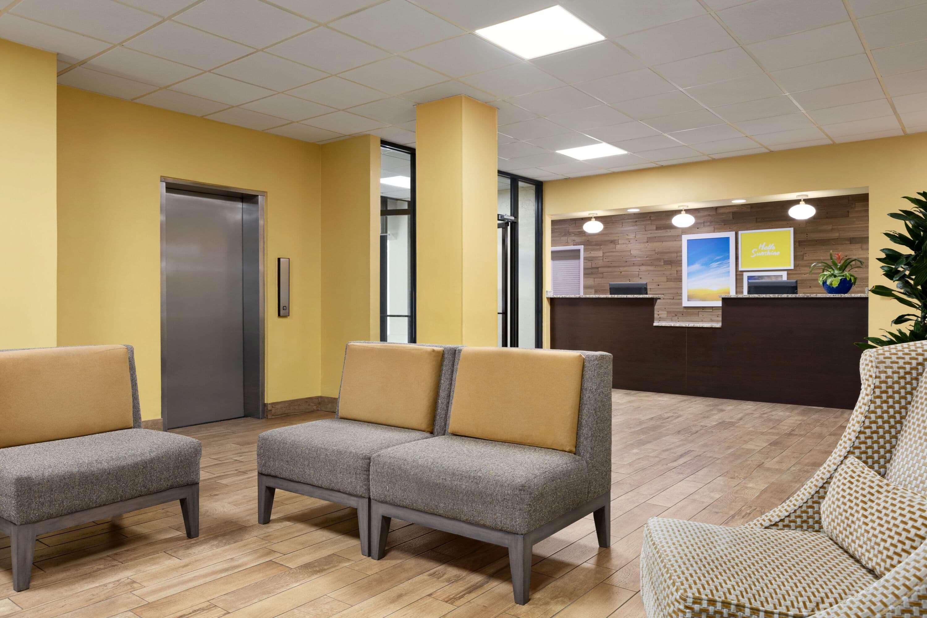 Hotel Bo, A Days Inn By Wyndham Chattanooga Downtown Екстер'єр фото